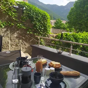  Couette-café Au Pied De La Béalière France